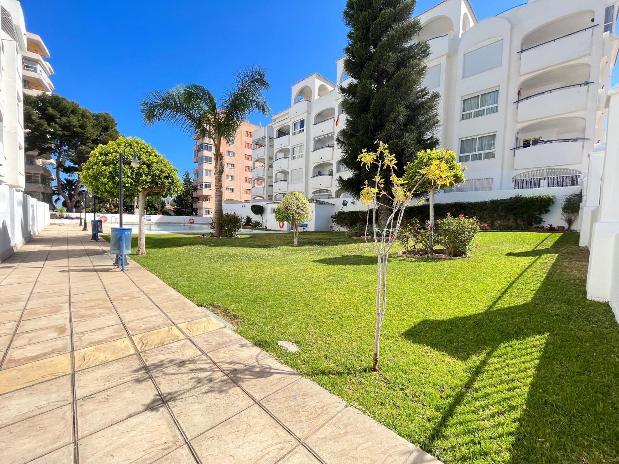 Appartement Spacieux Avec Terrasse Et Piscine Benalmádena Zewnętrze zdjęcie