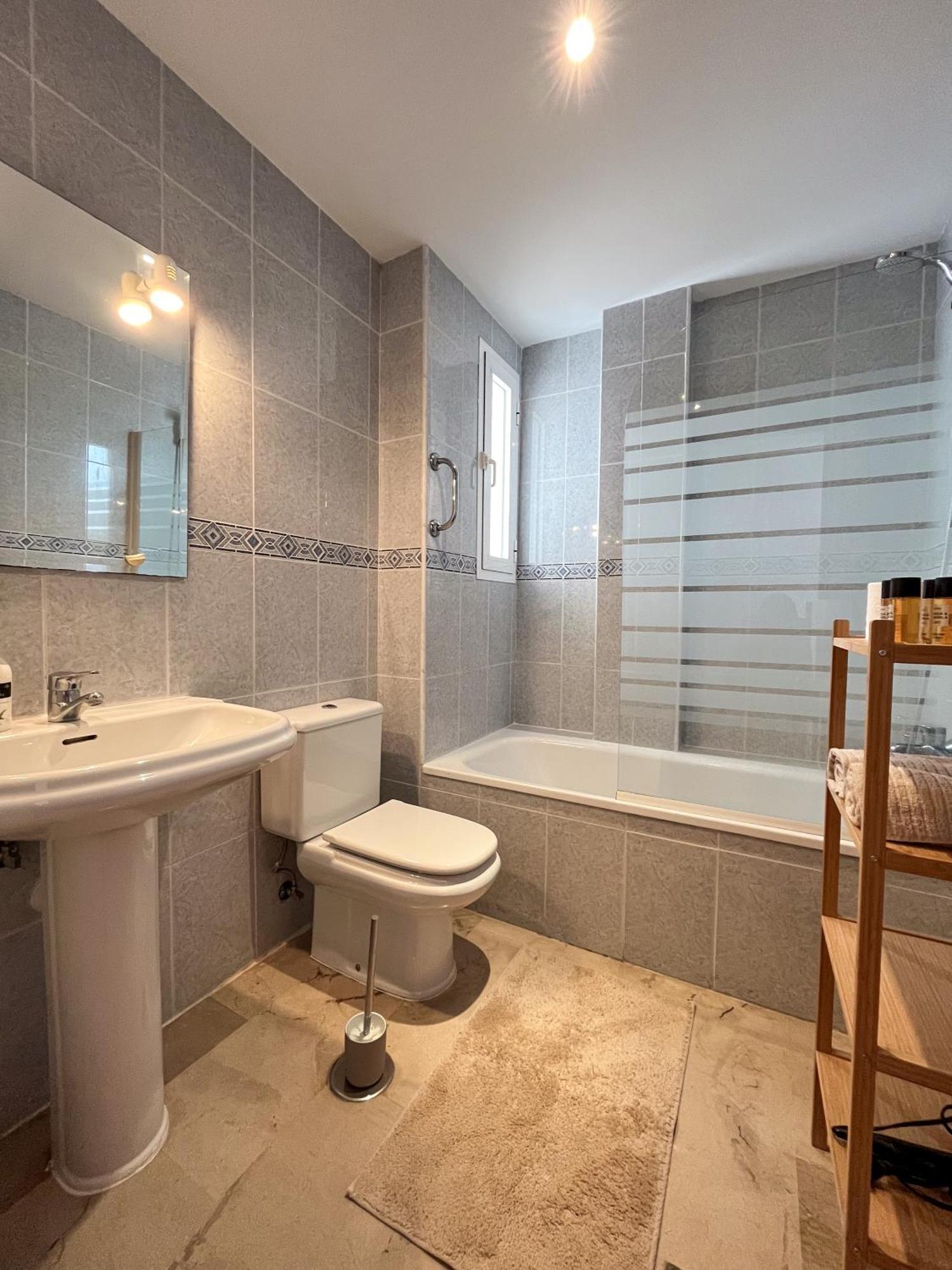 Appartement Spacieux Avec Terrasse Et Piscine Benalmádena Zewnętrze zdjęcie